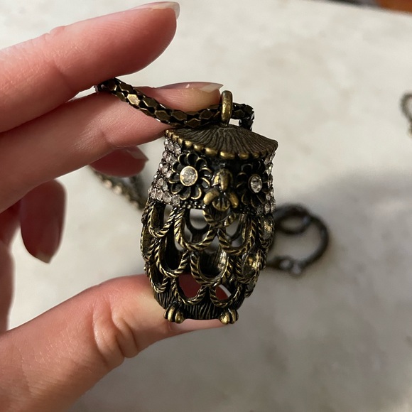 Gently worn Set of 2 Vintage Look -Long length- Owl Fashion Jewelry Necklaces - Picture 4 of 7